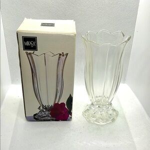 Mikasa Clear Glass Vase